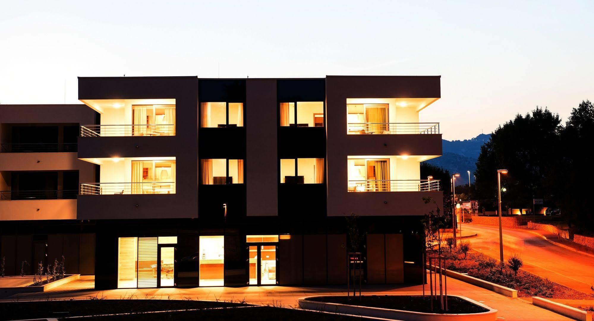 Maistra Select Srebreno Premium Apartments Exterior foto